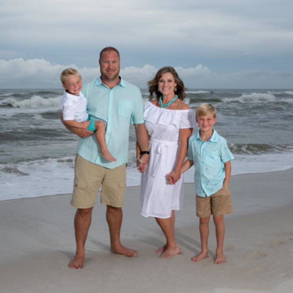 Meet your Posher, Courtney